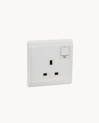 Schneider Pieno 13 A switched socket, White