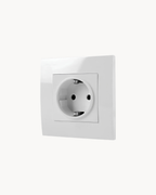 Schneider Vivace 16 A Schuko socket, white, angled view